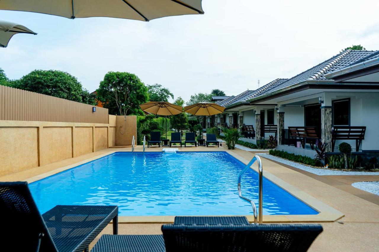 Thai Smile Resort Rayong Dış mekan fotoğraf